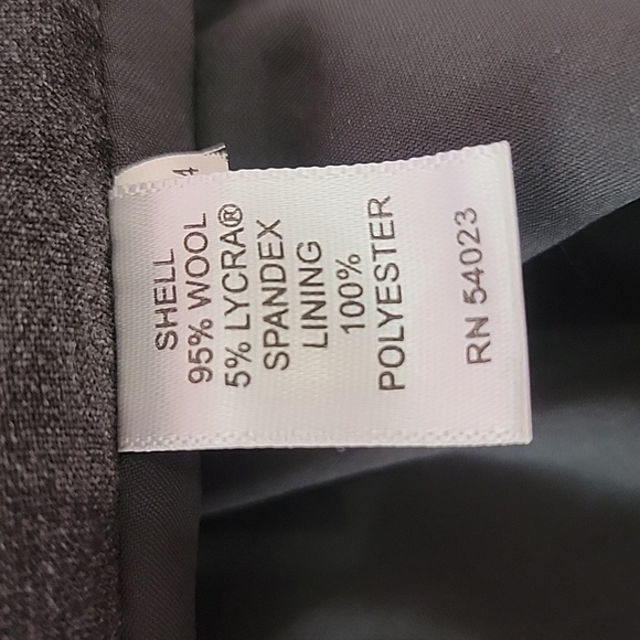 Banana Republic Martin Fit Wool Dress Pants / 6. - Picture 4 of 9